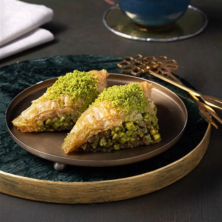 Pistachio baklava